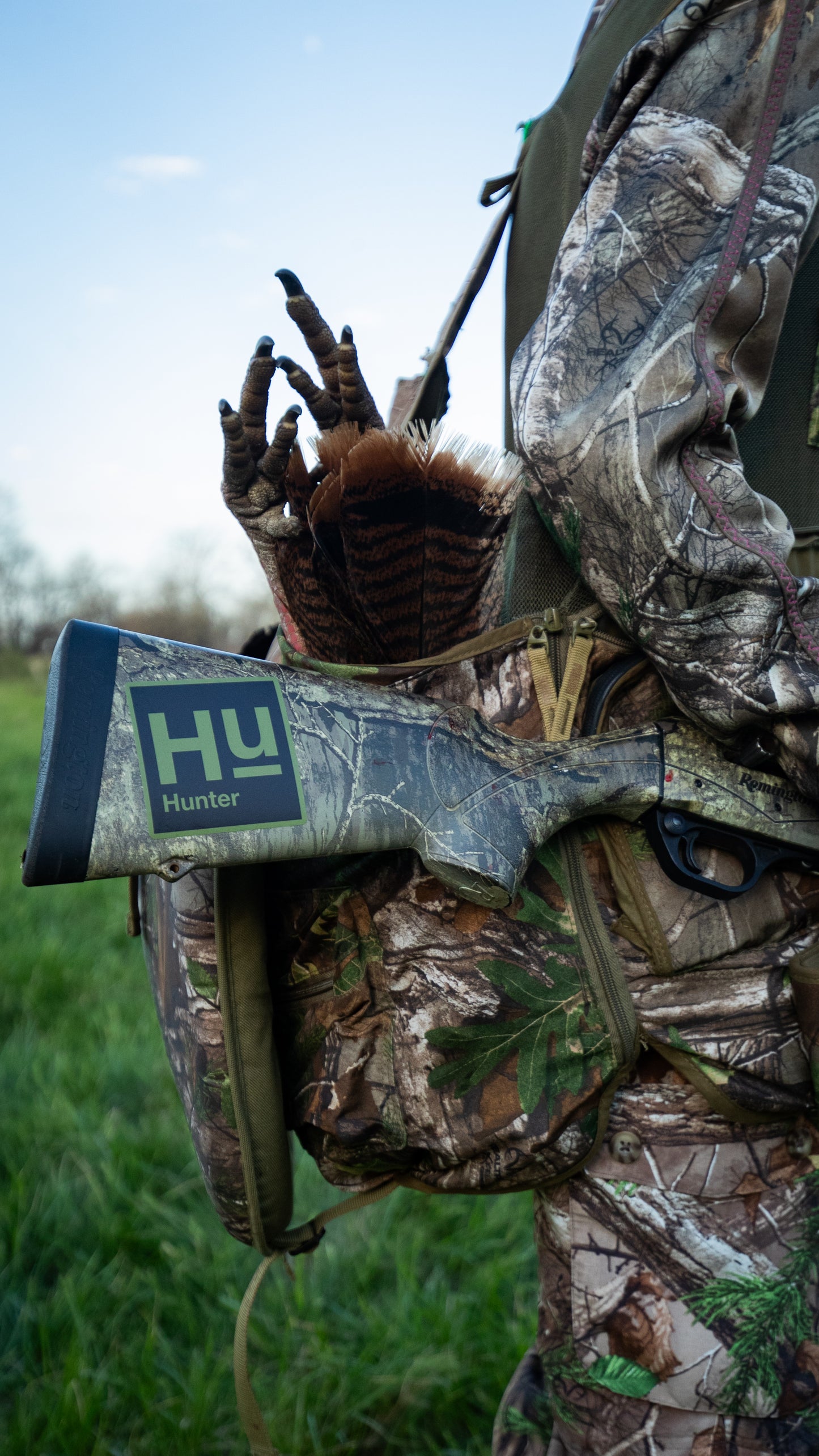 HUNTER™ Element Decal 3x3" Blk/Grn